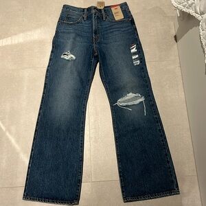 Levi’s women blue distressed jeans ‘94 baggy bootcut 27” x 31” brand new